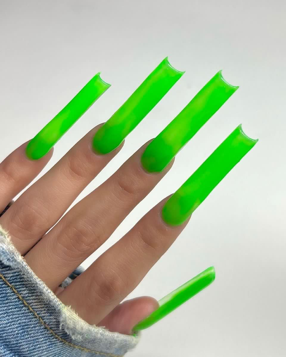 2Cute Nails