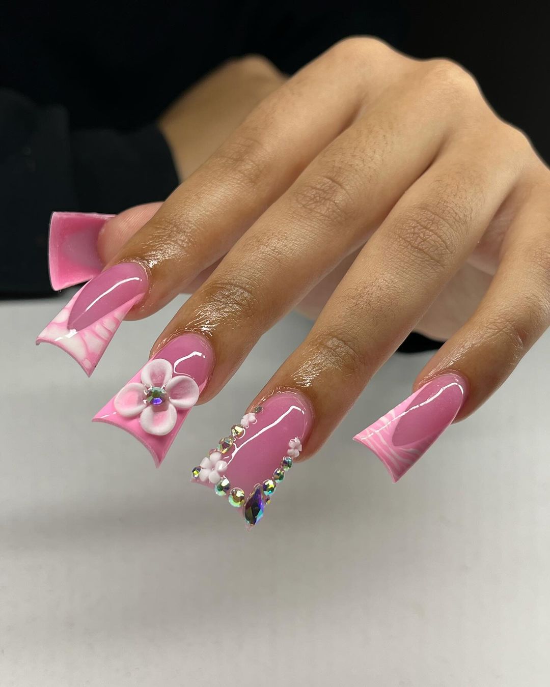 2Cute Nails