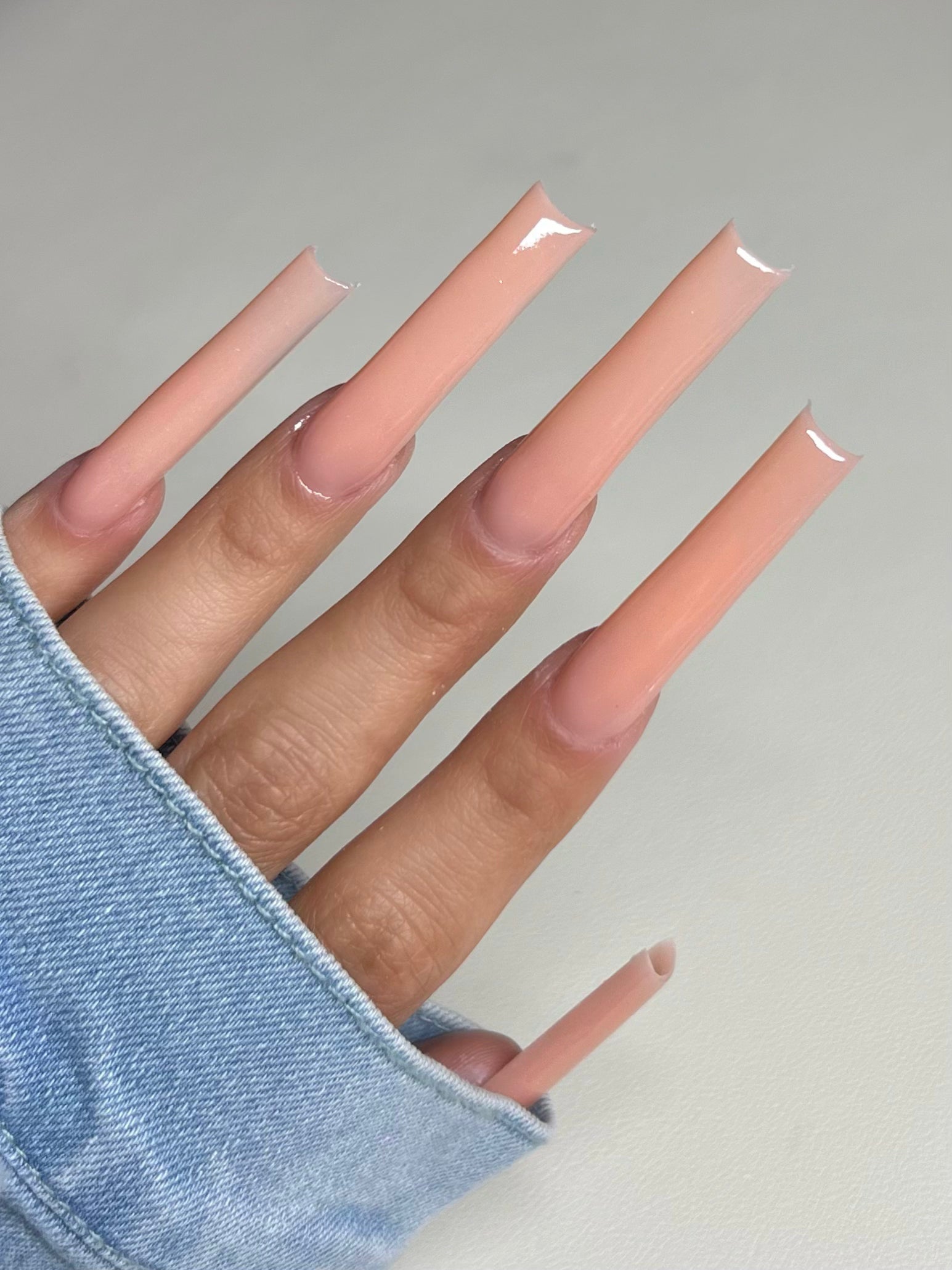 2Cute Nails